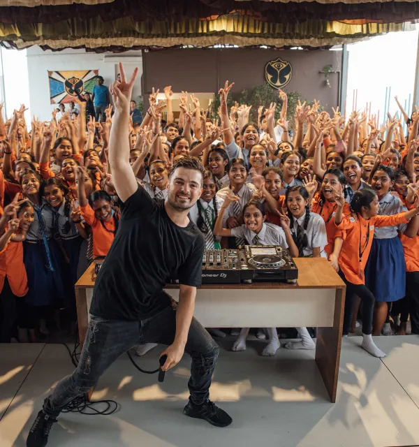 Martin Garrix in front of a crowd